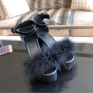 SALE 🇺🇸 Fur Platforms